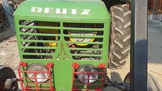 Entretient des ailettes de refroidissement dun tracteur Deutz 6006 équipé en forestier [upl. by Ynagoham320]