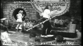 DiFilm  Juan Gabriel Altavista en Programa El Show de las Tortugas Ninja [upl. by Odlabu]