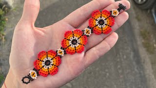 Pulsera en mostacilla de flores [upl. by Nnylyak402]