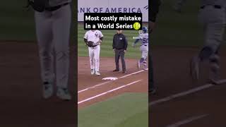 Most costly mistake in a World Series 🥎🏆 dodgers mlb sports yankees atlanta japan deportes [upl. by Ehcar]