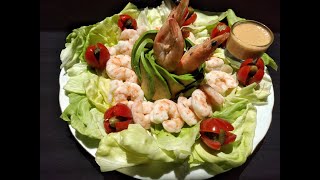 Salade dAvocats amp Crevettes  سلطة الأفوكا و الجمبري مع صلصة رائعة لقيت إعجاب الجميع [upl. by Yetty]