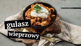 GULASZ WIEPRZOWY  PRZEPIS NA PYSZNY GULASZ [upl. by Sadoff44]