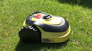 Powerplus robotmaaier robot mower [upl. by Esinyl]