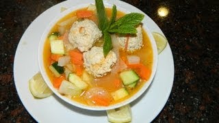 RecetaCaldo de Albondigas de pollo con verduras [upl. by Solegnave17]