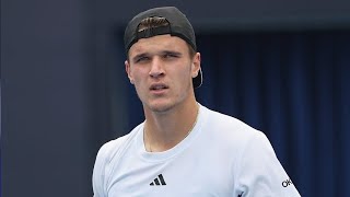 Jakub Mensik vence Grigor Dimitrov e avança as quartas de final em Shanghai [upl. by Esinyl]