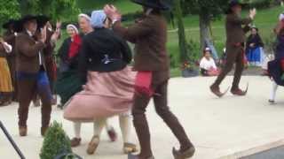 danse des Biroussans en ARIEGE  Sent Joan Juin 2013 [upl. by Olrak735]