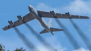 Gigantic US B52 Starts its Engines and Takes off at Full Throttle [upl. by Daffodil]