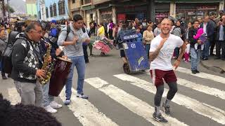 Venezolanos Bailando en Lima Peru En el Barrio Chino [upl. by Ulises]