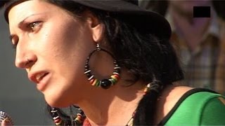 MAZARI quotNieważnequot  Live  REGGAE NA PIASKACH 2012 [upl. by Anavahs]