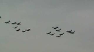 16 Spitfire flypast Duxford Sept 2010 [upl. by Kerin]