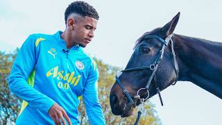 quotTHE PERFECT DAYquot Savinho Plays Football WITH A HORSE 🐴⚽ [upl. by Ylicis]