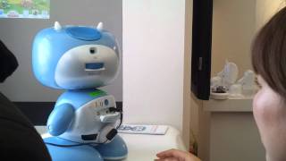 Demo de Kibot 2 en el Mobile World Congress 2012 [upl. by Leumas]