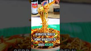 Selbst kochen 2€  Bestellen 10 € Gebratene Nudeln 🥢🥡 [upl. by Analos355]