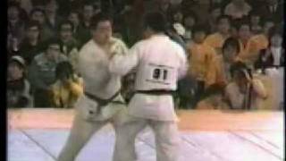 Kyokushin  Matsui Akiyoshi vs Sampei Keiji [upl. by Casimir]