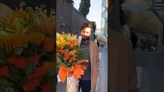 Para kanino yan hamad🥰🤭Who did hamad give the flower to🥰🤩flowers funny comedy shorts [upl. by Tung327]