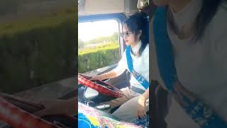 mooie vrouwelijke chauffeur dailyvlog car driving truck girl truckgirl chinese ladydriver [upl. by Susejedairam]