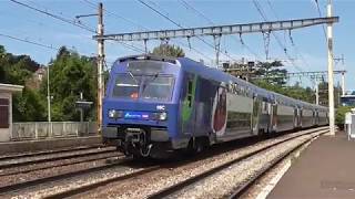 Z5600 Transilien  Passage sans arrêt à la gare de Savigny sur Orge sur la ligne C du RER [upl. by Ahsahtan813]