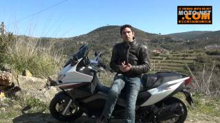 Essai Aprilia SRV 850 [upl. by Landry6]