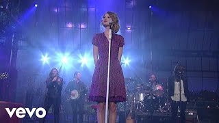 Taylor Swift  Love Story Live on Letterman [upl. by Bamby921]