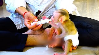 Awesome Abi video Giving Vitamin to baby Abi to improve her health [upl. by Aerol]