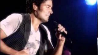 Chayanne Yo te amo vivo live performance [upl. by Eralc653]