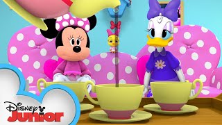 AchooMoo  Minnies BowToons 🎀  disneyjr [upl. by Bulley]