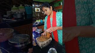 Minivlog17 Soft chapathi🥞with egg gravy🫕 shorts diml minivlog ammiyil araitha gravy [upl. by Etnod]