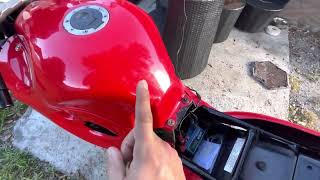 Suzuki katana gsxf600 carbs issues [upl. by Gardiner]