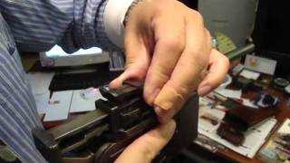 WW I C96 Mauser Red 9 盒子炮 very first SemiAuto pistol Intro by Tim Fan [upl. by Banebrudge]