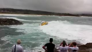 Bermagui harbour near miss [upl. by Kannav112]