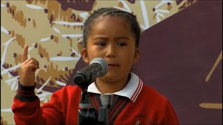 Increíble Niña Recita una poesía que nos hizo llorar [upl. by Sosthina]