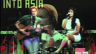 Jason Mraz  Lucky feat Dira Sugandi Live at Music Matters [upl. by Florance]