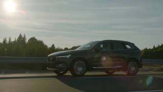 2018 Volvo XC60 Driving footage [upl. by Gisele105]