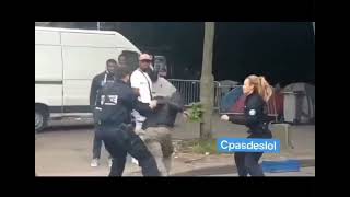 Policiers agressés par les Africains subsahariens Porte de clignancourt [upl. by Eissed]