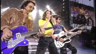 Shania Twain  Up Up Live in Chicago 2 of 22flv [upl. by Plante779]