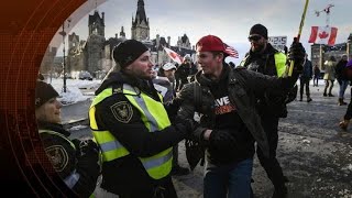 Manifestation à Ottawa pour le premier anniversaire du convoi des camionneurs [upl. by Kellsie]