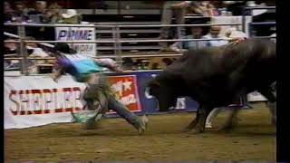 Mark Cain vs Outlaw Willie  92 BRO Wichita 94 pts [upl. by Ber]