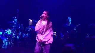 Ariana Grande  Honeymoon Avenue live at Chicago Sweetener Sessions [upl. by Ynnaj]