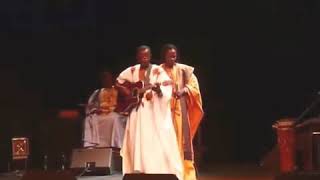 Urgent  Baaba Maal rend hommage à Dede mama gaye [upl. by Lasky]