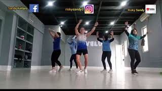 SALING PERCAYA  Iwan amp Ramlah Ram  Dance Kreasi  by Risky Sandy [upl. by Joanna]