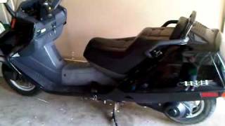 2001 Honda Helix scooter Review  video take from my Blackberry 9700 [upl. by Ahsienel848]