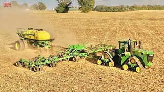 60ft JOHN DEERE 1890 Air Drill [upl. by Chapa]