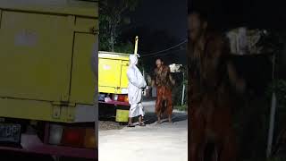 Pocongnya ngagetin 😂 prankpocong funny [upl. by Noirb84]