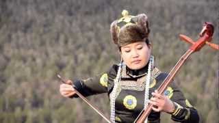 Traditional Mongolian Music amp Song quotThree Beautiful Chestnut Maresquot [upl. by Anahs]