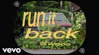 Still Woozy  Run it Back Lyric Visualizer [upl. by Magdalen54]