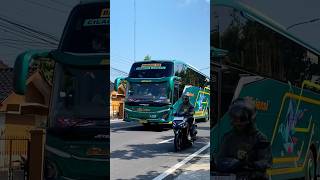 BIG BUS EFISIENSI BANDARA YIA SASIS HINO NGEBUT MELAJU CEPAT shorts trending subscribe [upl. by Melisandra]