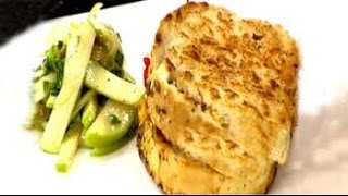 Pasta sandwich and green apple salad [upl. by Ical]