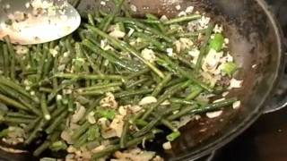 619 HOW TO PRESERVE FRESH GREEN COWPEA BEANS AND COOK THEMwmv [upl. by Anicnarf]