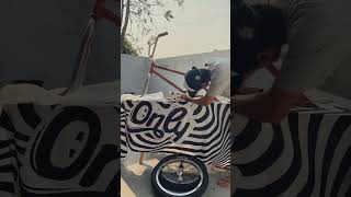 Montando minha nova bike em 25s 😂 bike bycicle bmx [upl. by December512]