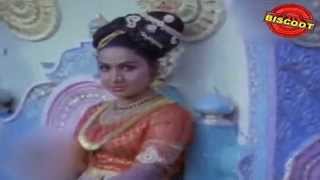 Maanmizhiyaal manam kavarnnu  Malayalam Movie Songs  Naagamadathu Thampuraatti 1982 [upl. by Auerbach]